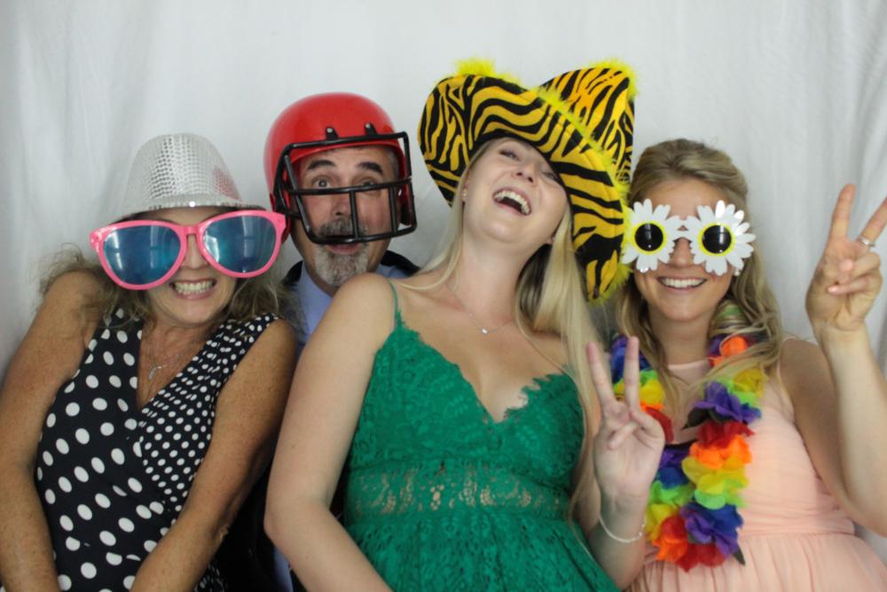Laura & Oliver | View more photos from the event at gallery.myphotoboothexperience.co.uk/u/MyPhotoBoothExperienceLtd/Laura-Oliver